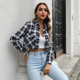Women's Blouses Plaid Flap Pocket Single Breasted Crop Jacket Women Turn-down Collar Long Sleeve Thin Short Autumn Loose Casual