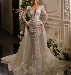 Luxury Mermaid Wedding Dresses Long Sleeves Deep V Neck Lace Appliques Sequins Beaded Floor Length Detachable Train Plus Size Elegant Bridal Gowns abiti da sposa