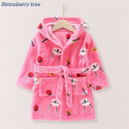 Pyjamas Baby Boys Girls Cartoon Hooded Velvet Kids Sleepwear Robes Winter Warm Casual Children's Pyjama Fashion Long Sleeve Kid Bathrobe 230227