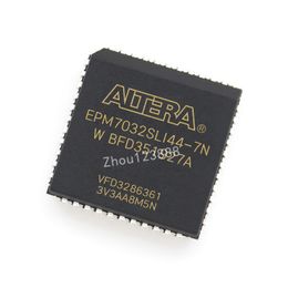 NEW Original Integrated Circuits ICs Field Programmable Gate Array FPGA EPM7032SLI44-7N IC chip PLCC-44 Microcontroller