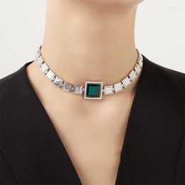 Pendant Necklaces Flip Necklace Small Design Simple High Quality Glass Emerald Collar Chain Female