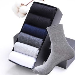 Men's Socks HSS 2022 High Quality Casual Men's Business Socks Summer Winter Cotton Socks Quick Drying Black White Long Sock Plus Size US714 Z0227