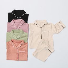 Pajamas Spring Autumn Baby Boy Girl Simple Loose Pajamas Sets Toddler Child Long Sleeve Solid Cotton Sleepwear 2 Pcs Suits 0-5 Years 230227