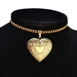 Pendant Necklaces 5cm Heart Shaped Friend Po Picture Frame Locket Choker Necklace Romantic Fashion Jewelry Gift DropPendant