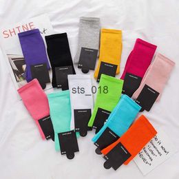 Sports Socks Stocking Women Men 12 Colors Stockings Knee High Socks Fashion Socks Sports Football Cheerleaders Long Socks Cotton Multi Colors T230228