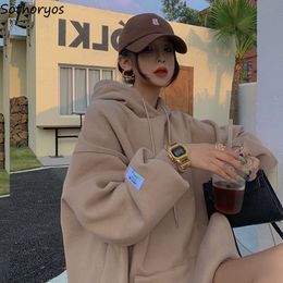 Womens Hoodies Sweatshirts Khaki Women Loose Winter Thickening Warm Outerwear Hooded Chic Patch Designs Teenager Streetwear BF 230228