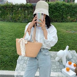 Evening Bags Women Summer Beach Bag Hand-Woven Rattan Tote Purse Lightweight Handbag With Lace Bow