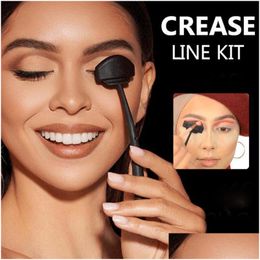 Other Makeup 6 In 1 Eyeshadow Seal Crease Line Kit Portable Eyeshadows Fixer Eyeliner Stencil Eye Shadow Guide Sha Tool Set Drop Del Dh1Lc