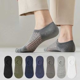 Men's Socks 10 Pair Men Non Slip Men Socks Summer Thin Invisible Socks Women Harajuku Cute Things Fun Sock Kawai Novelties Gyaru Women Z0227