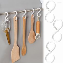 Hooks 10pc S-shaped Hook With Buckle Portable Multifunctional Kitchen Home Durable Organizer S Windproof Lock Plastic Hanger