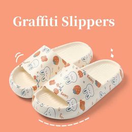 Slippers Solid Bear Slippers Cartoon Graffiti Shoes Women Summer FlipFlops Beach Sandals Thick Platform Soft Cosy Casual Home Slippers Z0215