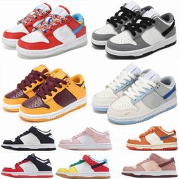 Dunks Low Pro Kids Basketball Shoes Panda Black Blue Elastic Band Children's Board Shoes Magic Button Boys Girls Pupil Students Grey Pink Red White Sporting Sneakers