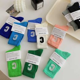 Men's Socks Spring Letter Socks for Men and Women Lovers Candy Colour Specific Dye Goddess Socks Middle Tube Z0227