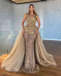 Vestidos brilhantes noturno sem mangas v alças de pescoço de miçangas lantejas de lantejoulas de celebridades de celebridades de formato destacável PRORM PRORM PLUS