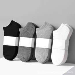 Men's Socks 5 Pairs Men Socks Cotton Sports Socks Comfortable Ankle Socks Boat Socks Male Summer Autumn Nonslip Sile Invisible Socks Z0227