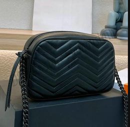 Designer Women's Marmont Quilted Camera Fashion G Shoulder Bag Italian Luxury Brand 2G Quilted Leather Small Crossbody Bag Women's Crossbody Chain Bag with Luggage