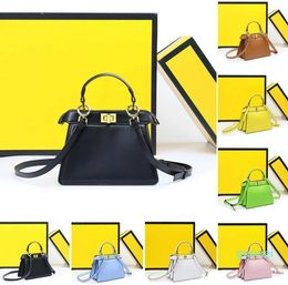 Designer-2023 Crossbody Bags for summer gold buckle mini portable diagonal leather bag women Shoulder Handbag