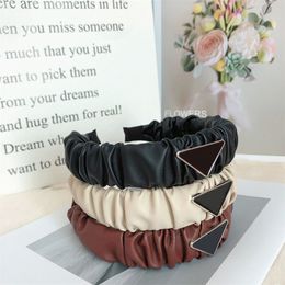Fashion Hair Accessories Women Designers Headbands Luxury Leather Letters Hair Hoop Casual Vintage Head Bands For Girls Ladies Womens