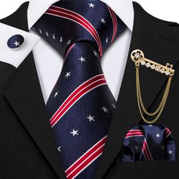 Neck Ties New Fashion Men Tie Brooch Set Red Striped Silk Jacquard Tie Necktie Handkerchief Cravat for Wedding Party Barrywang LS5213 J230227