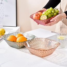 Plates European Style Bamboo Knitting Fruit Plate Plastic Festival Candy Nut Basket Organiser Wedding Home Desktop Tray Decoration