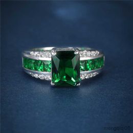 Band Rings Luxury Female Big Square Ring Charm Silver Colour Love Engagement Crystal Green Zircon Wedding For Women