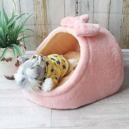 Pens Pet Bed Dog House Kennel Doggy Warm Cushion Basket for Small Medium Dogs Fashion Strawberry Cave Cat Tent Puppy Nest Mat