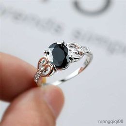 Band Rings Female Black Crystal Ring Classic Silver Color Thin Engagement For Women Small Oval Hollow Wedding