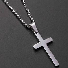 Pendant Necklaces 2021 Classic Cross Men Pendant Necklace Fashion Stainless Steel 2mm Width Box Chain Necklace For Men Jewellery Gift J230601