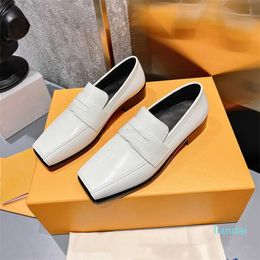 Designer Women Causal Shoes Genuine Leather Loafers Low Heels Square Toe Slip On Sewing Designer Shoes Spring Retro Oxfords Paty Shoes