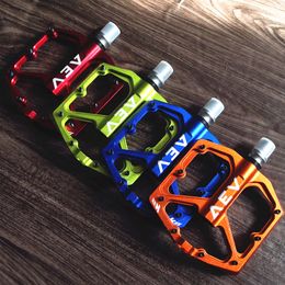 Bike Pedals Anti-slip Footboard CNC Aluminium alloy 9/16" Road Fixie Bikes Pedals MTB 3 Bearings Pedal Bicycle Bike Pedal 230531