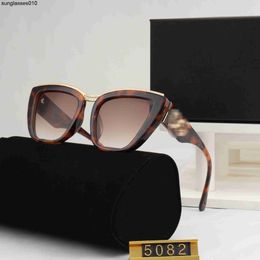 2023 New Dujia Fashion Style Sunglasses Cat Eye Small Frame Ins Style Sunglasses Buy one pair of sunglasses and send two