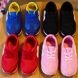 New sports shoes sell well for men and women, children's fashion, sports, leisure, children's breathable sports shoes, and children's trendy shoes