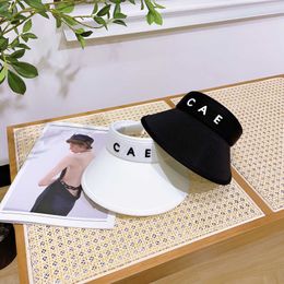 Fashion Brand Hat Men's Women's Designer Sun Hats Beach Hat Women Luxury C Letter Home Headless Sun Visor Cap 4 Colours