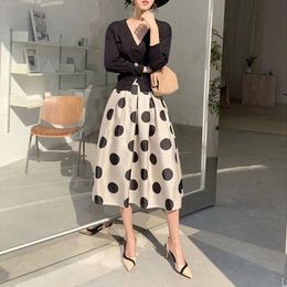 Dresses Pocket Highgrade Puffy Skirt Womens 2023 Spring New High Waist Vintage Round Dot Umbrella Skirt Saias Longas Faldas Mujer Mod