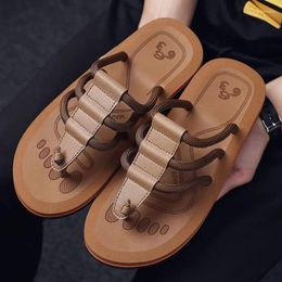 Slippers Summer Men Flip-Flops Fashion Beach Sandals Male Non-Slip Flat Shoes Casual Outdoor Street Slipper Hombre Zapatos2023