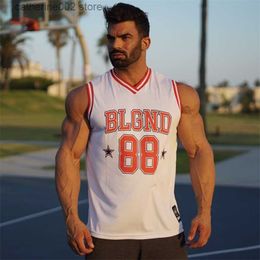 Men's T-Shirts New Men Tank Tops Gyms Fitness Sleeveless Vest Casual Bodybuilding Breathable Quick-Drying Summer Male Basketball Clothing T230601