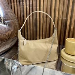 Designer Bags Shoulder Luxury Bag Cross body Handbags Totes Crossbody Gold chain Canvas High-quality Fashion brand size 27 16 cm Different Colours With original