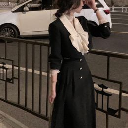 Skirts Set Women Long Sleeve Crop Tops Casual Black Midi Skirt 2023 Autumn Slim Retro Office Lady Korean Suits Elegant 2 Piece Dress