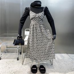 Casual Dresses 2023 Vintage Leopard Print Sexy V-neck Waist Strap Long Skirt Bubble Sleeve Round Neck Black Bottomed Shirt Two-piece Suit