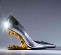 Новое роскошное шоу в форме каблуки в форме зубов женское супер-высокое каблуки ходьбы в стиле металлическое мелкое рот ботинки для одиночных обуви женщин 35-43