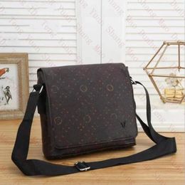 2023 Designer Briefcase Men Messenger Bag Classic Style Fashion women Shoulder Crossbody Bags Lady Totes briefcase Man's bag Purse Men Shoulder Bag