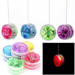 Yoyo Casual Games NEW LED Flashing YoYo Ball Classic Children Clutch Magic Yo-Yo Toys for Kids toy Party Fashion Toy