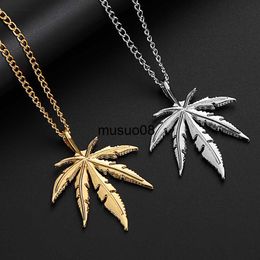 Pendant Necklaces 1PC Vintage Maple Leaf Necklace Hemp Leaf Pendant Men Women Charm Necklace Fashion Hip Hop Punk Style Jewellery Accessories Gifts J230601