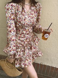 Casual Dresses Tie-dye Bouquet Waist Chiffon Mini Skirt Summer Vacation Suit V-neck Chic Women's Fluffy Sleeve Dress