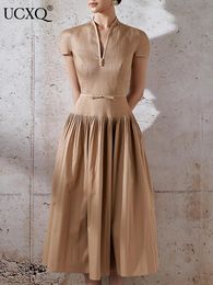 Dresses Ucxq Chemise Frock Vintage Khaki Abaya Vneck Short Sleeve Slim Fit Pleated Dress for Women Summer 2023 New Midi Vestidos Female