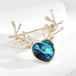Pins Brooches Women's fashionable blue heart-shaped cute deer suitable for women luxury gold alloy animal brooch safety pin G230529