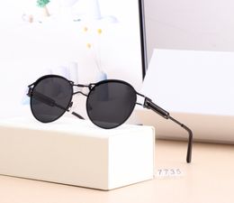 Designer Hot Fashion Sunglasses Classic Eyeglasses Goggle Outdoor Beach Sun Glasses For Mans Womans Ladies fashion casual fashion sunglasses 5 Color With Gift Box