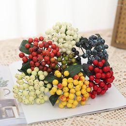 Decorative Flowers 3pcs Artificial Fake Green Plants Short Branch Foam Berry Twigs Summer Home Living Room Decoration Party Scene DIY