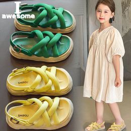 Sandals Girls Fashion Korean Version Children Soft Sole Beach Shoes Little Cross Strap Can Be Used As Slippers 230601