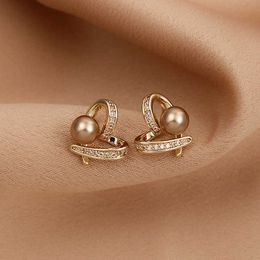 New Simple Small Pearl Sweetheart Rate Stud Earrings Fashion Women's Jewelry Gift Accessories G230602